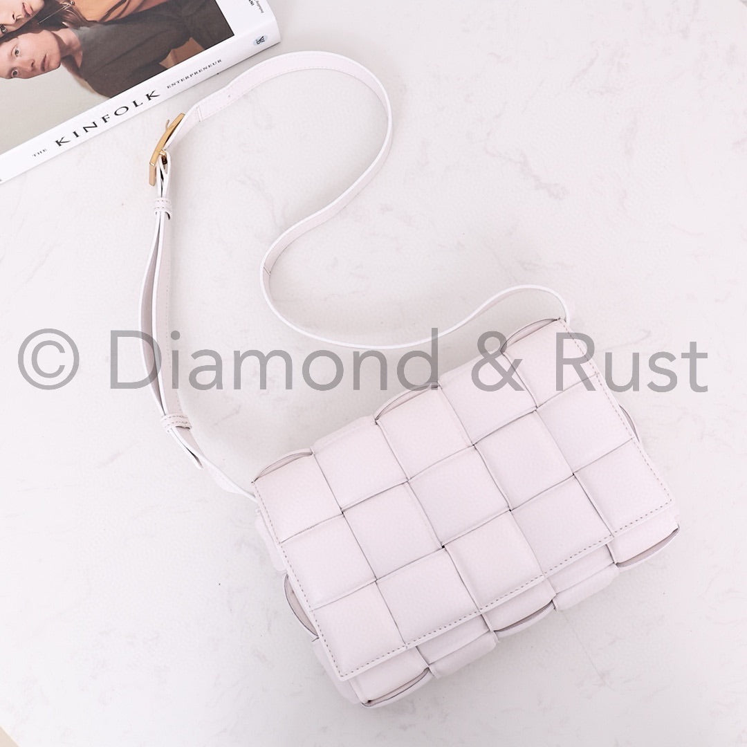 Padded Cassette Bag #6630A White