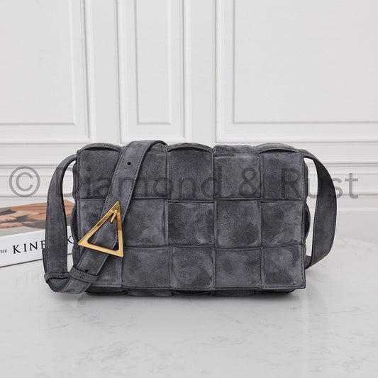 Padded Cassette Bag in Suede #6632A Thunder Gray