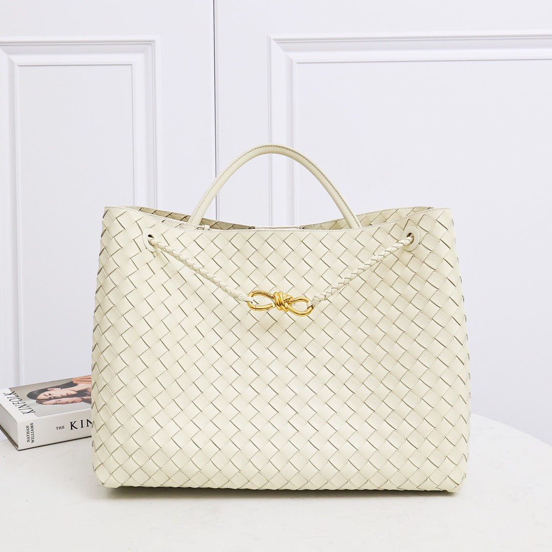 Large Andiamo Bag #2277 Sea Salt