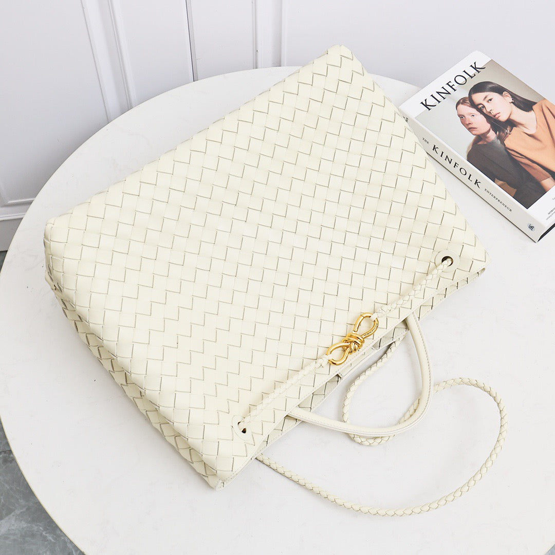 Large Andiamo Bag #2277 Sea Salt