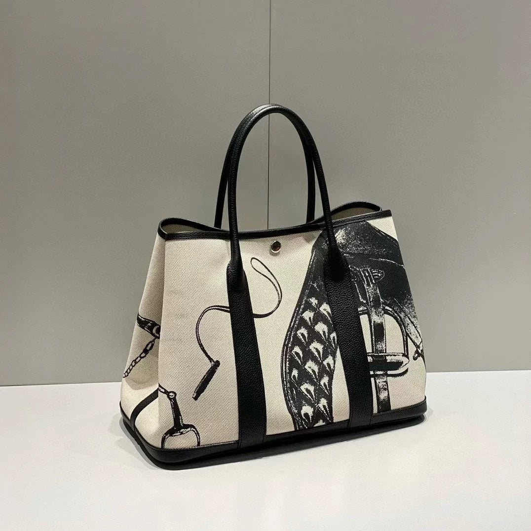 Garden Party Bag 36 Tote Bag Black Multi color