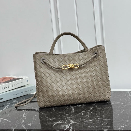 Medium Andiamo Bag #2261-1 Limestone