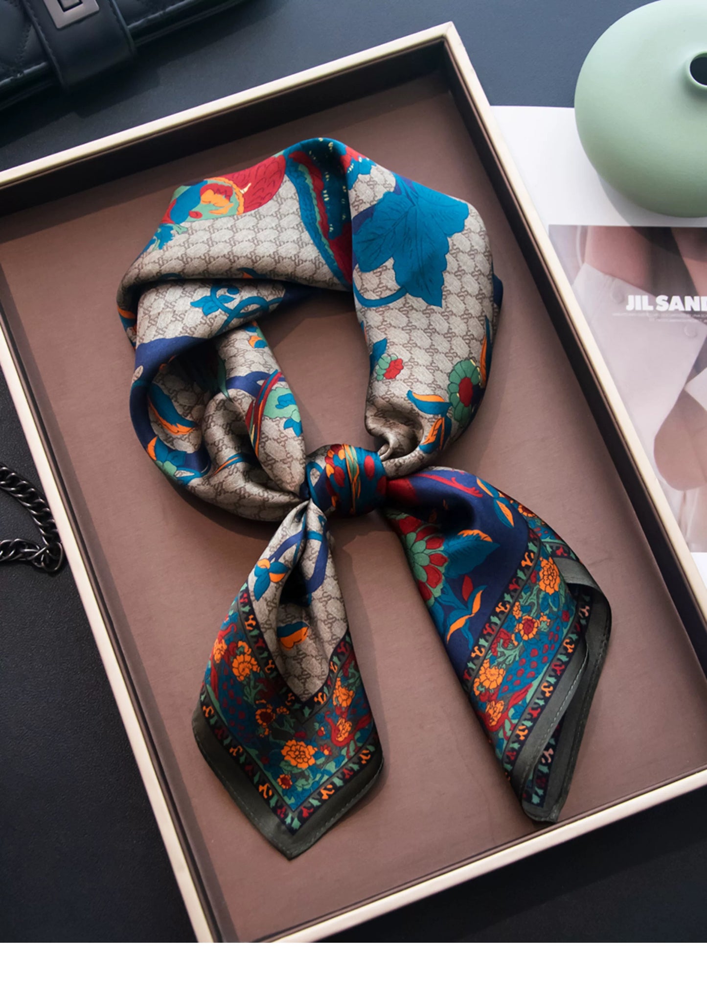 Pure Mulberry Silk Scarf – Lightweight 12 Momme Crepe, 70cm Square