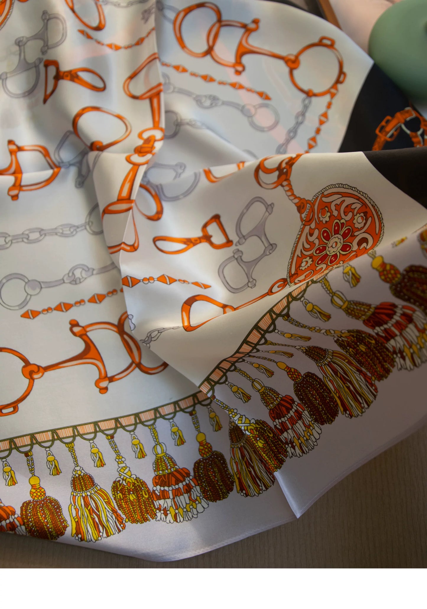 Pure Mulberry Silk Scarf – Lightweight 12 Momme Crepe, 70cm Square