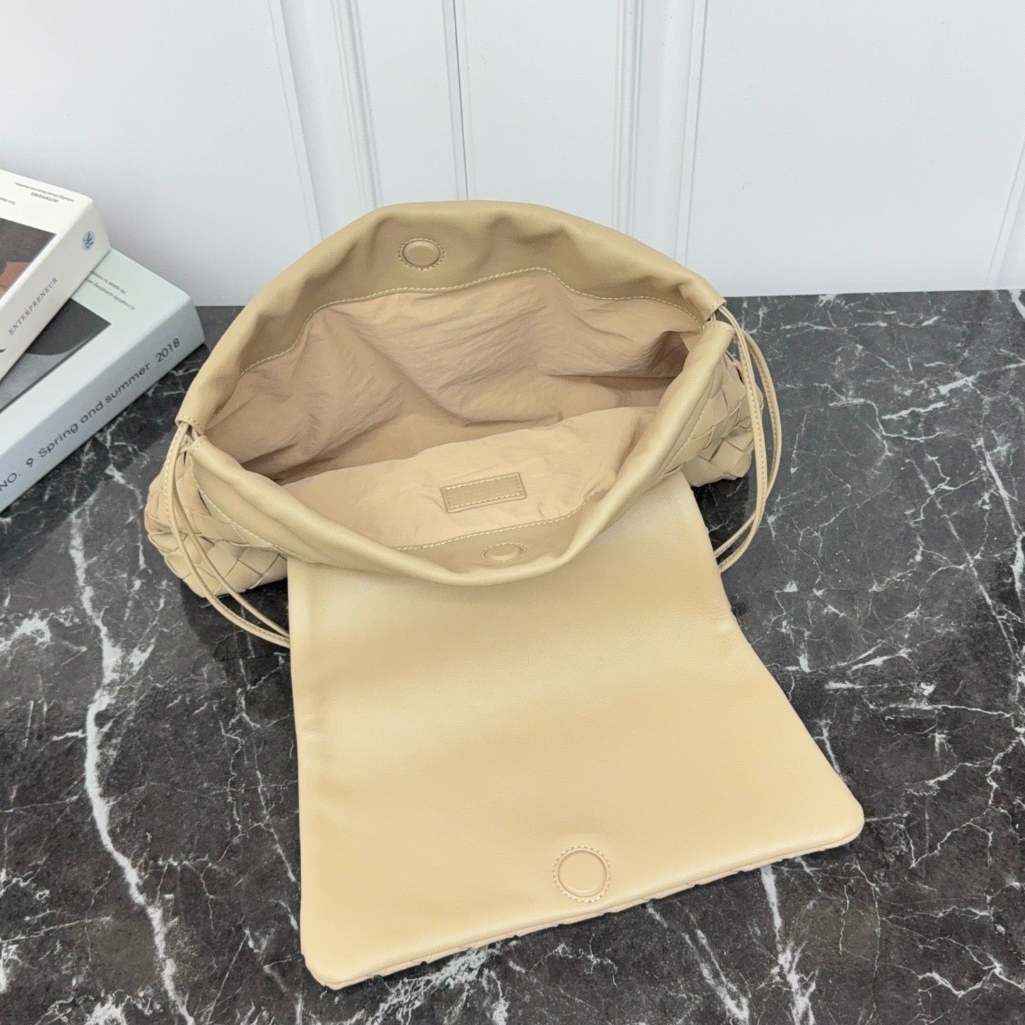 Giorno Pouch #2289 Oat