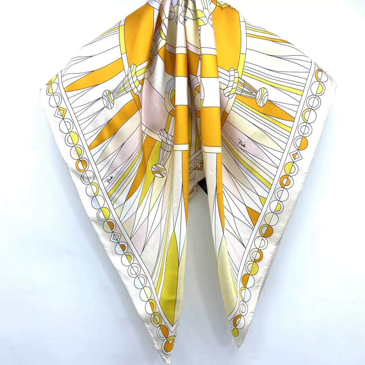 Pure Mulberry Silk Scarf – Lightweight 14 Momme Crepe, 90cm Square