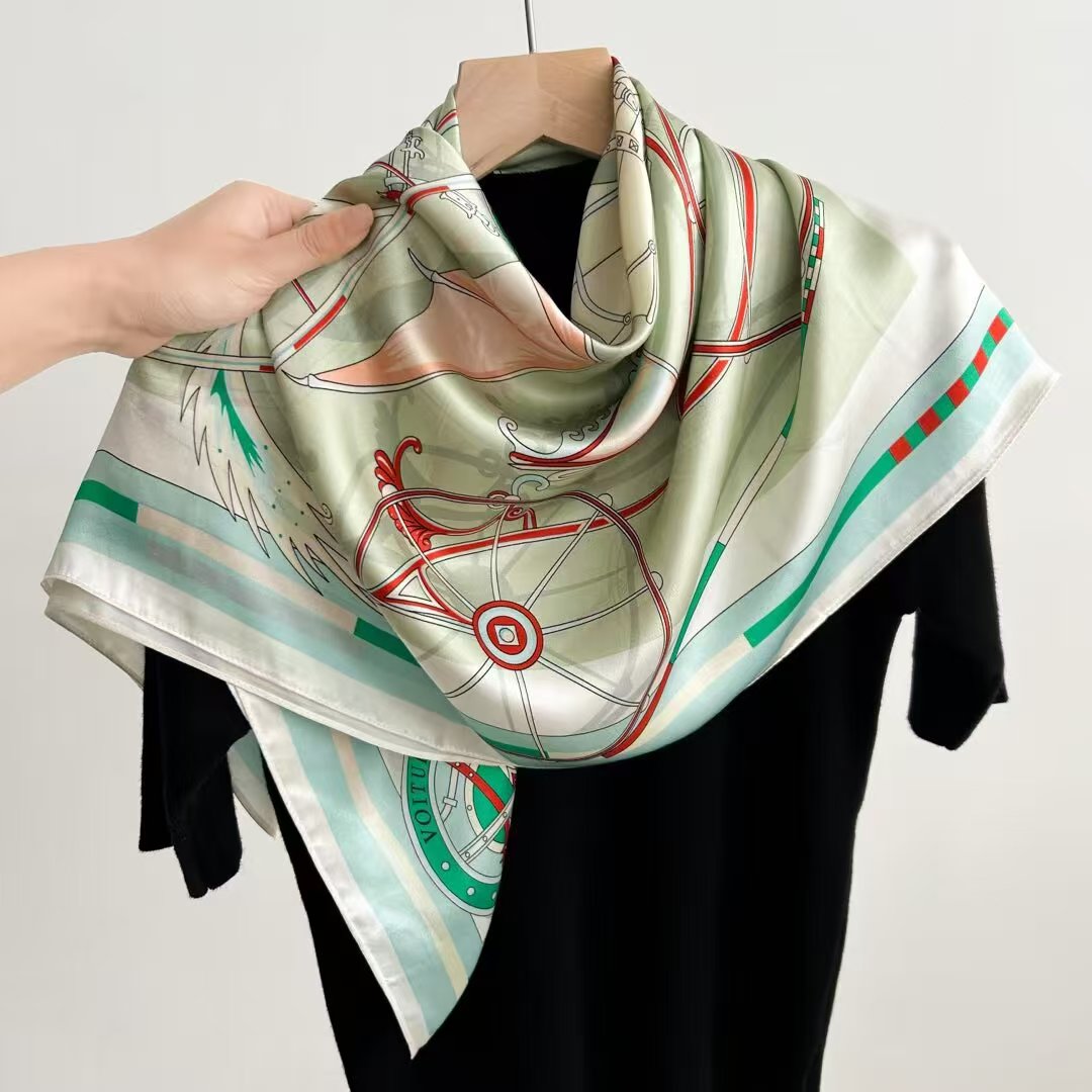 Pure Mulberry Silk Scarf – Lightweight 12 Momme Crepe, 90cm Square