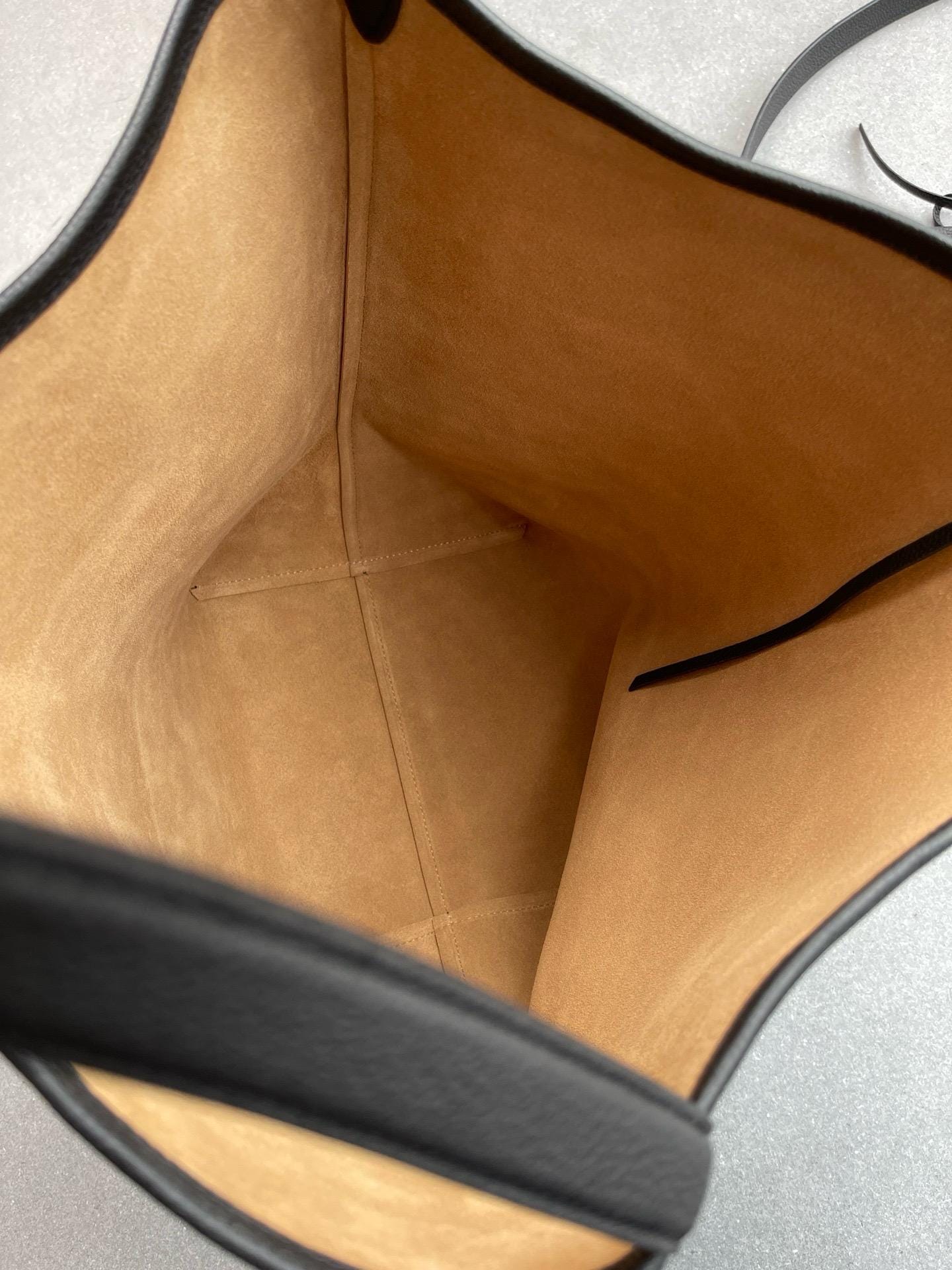 Genuine TOGO Leather Bucket Bag Large