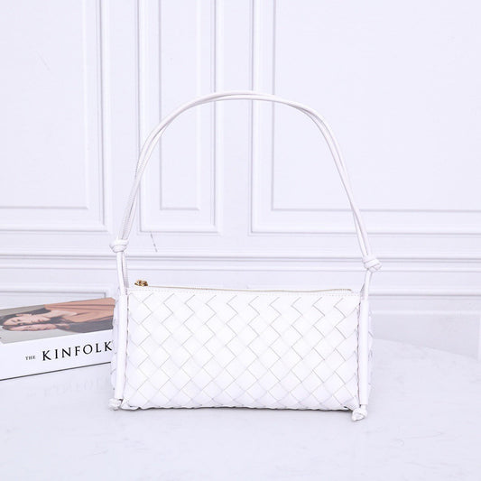 Pyramid Bag #2232A White