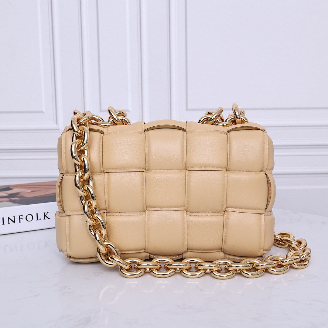 Padded Chain Cassette Bag #6631A Almond