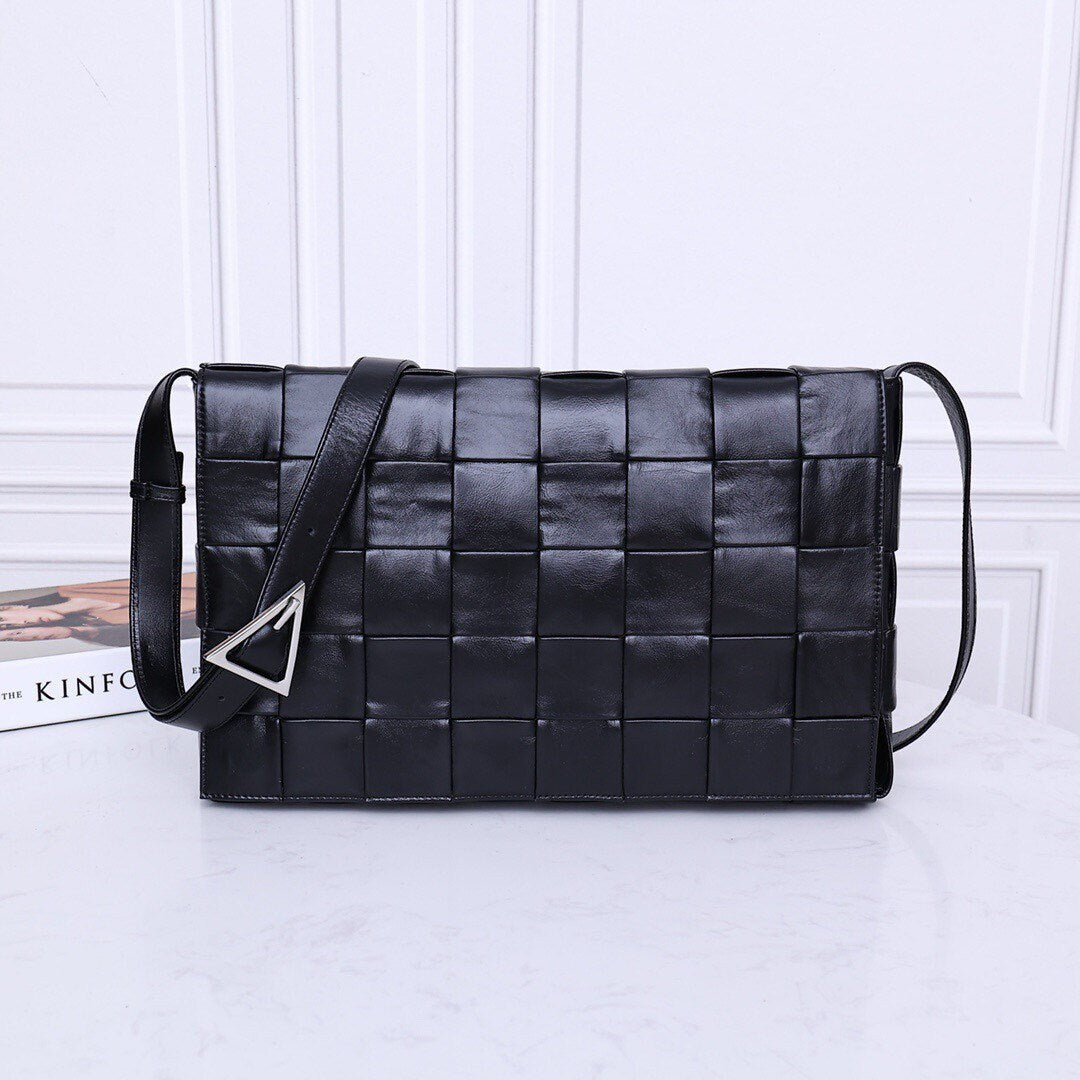 Large Cassette Bag Black