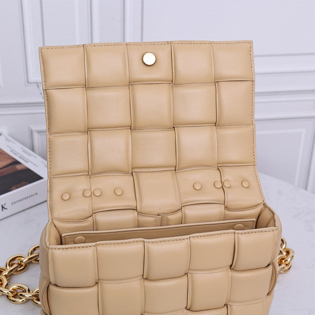 Padded Chain Cassette Bag #6631A Almond