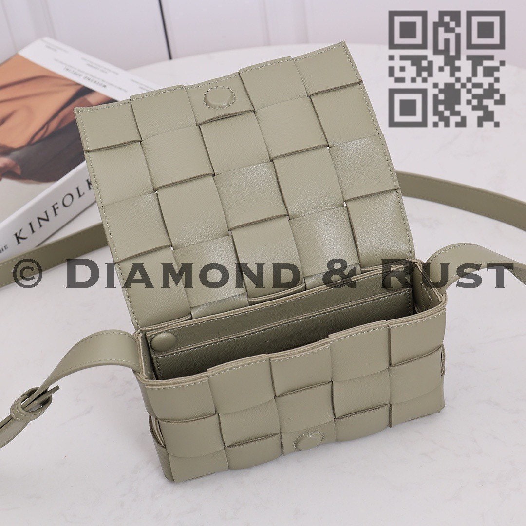 Cassette bag #2253 Travertine Green