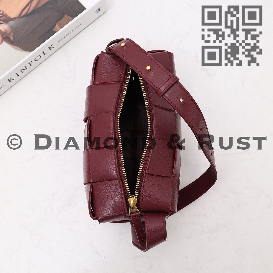 Small Brick Cassette Bag #2245 Wine Red