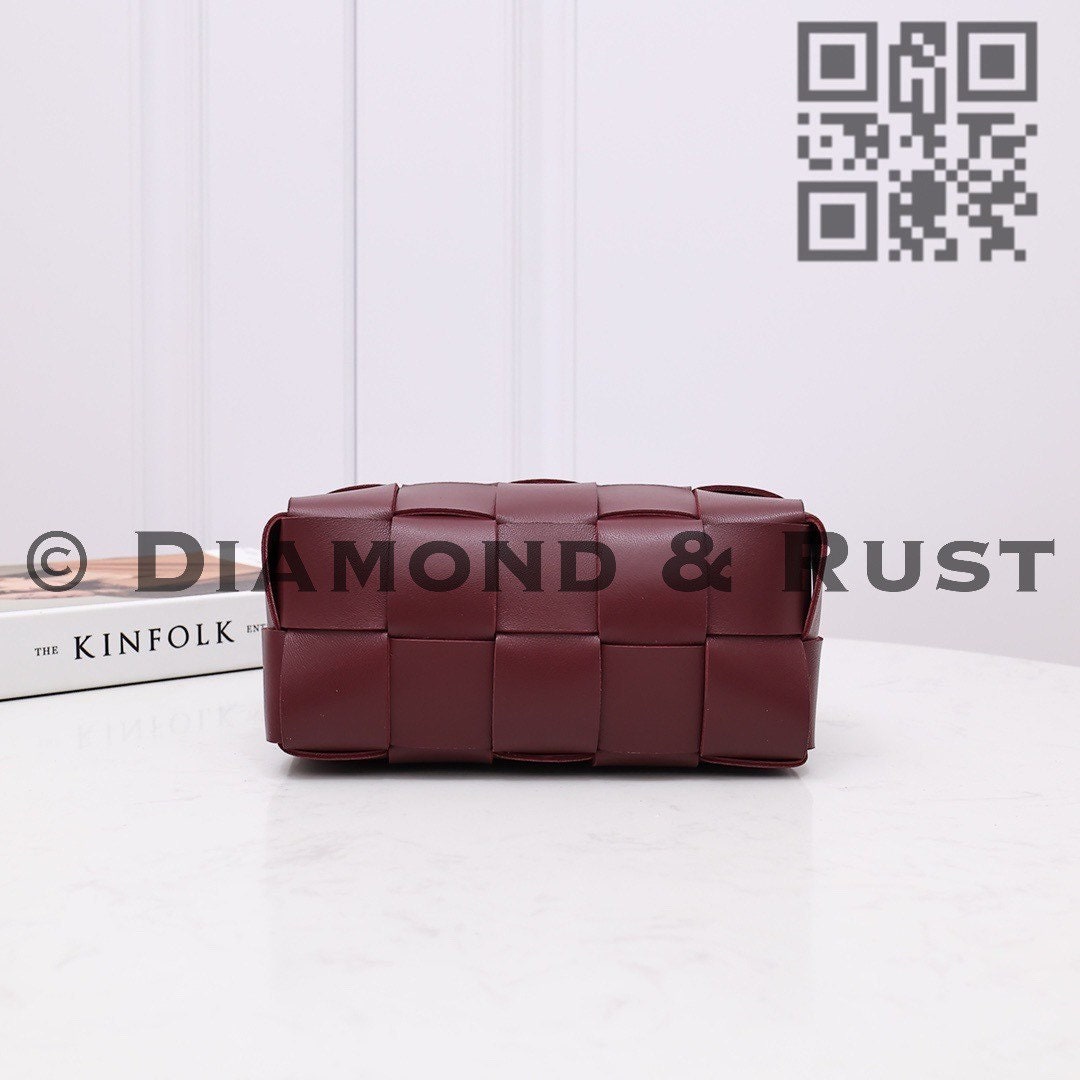 Small Brick Cassette Bag #2245 Wine Red