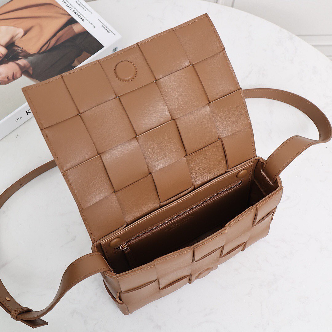 Cassette Bag #9030 Caramel