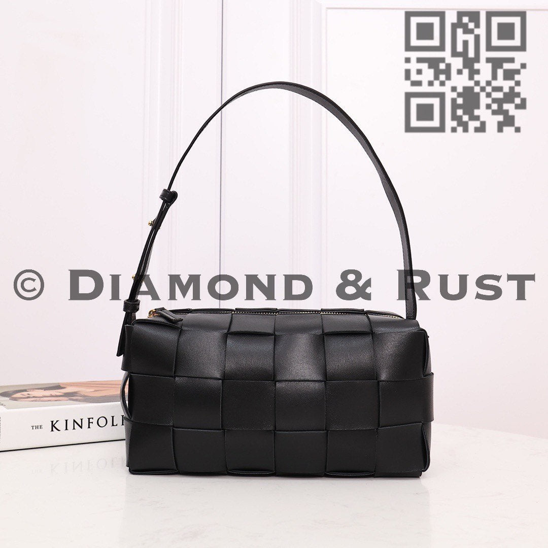 Brick Cassette #2244 Black – DIAMOND&RUST