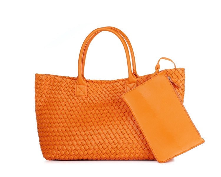 Intrecciato Basket Bag in Vegan Leather (PU)