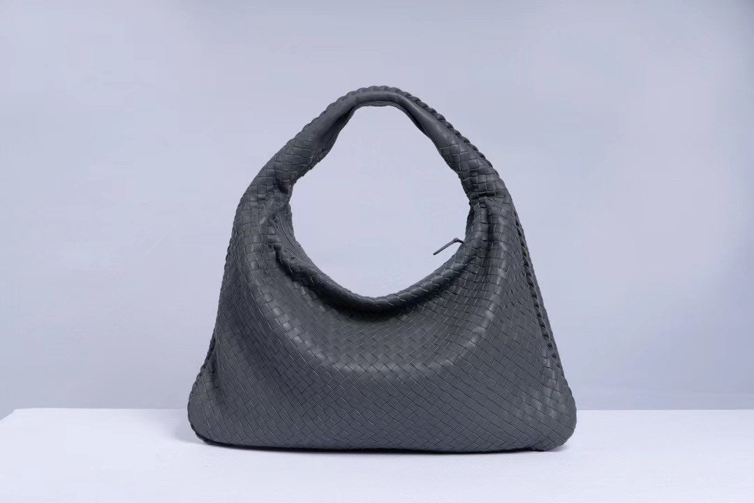 Intrecciato Shoulder Bag